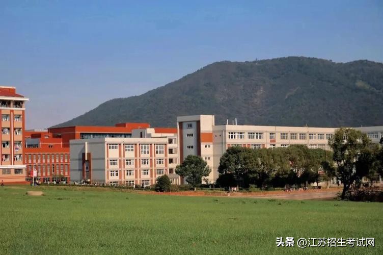 无锡太湖学院怎么报,无锡太湖学院预报名