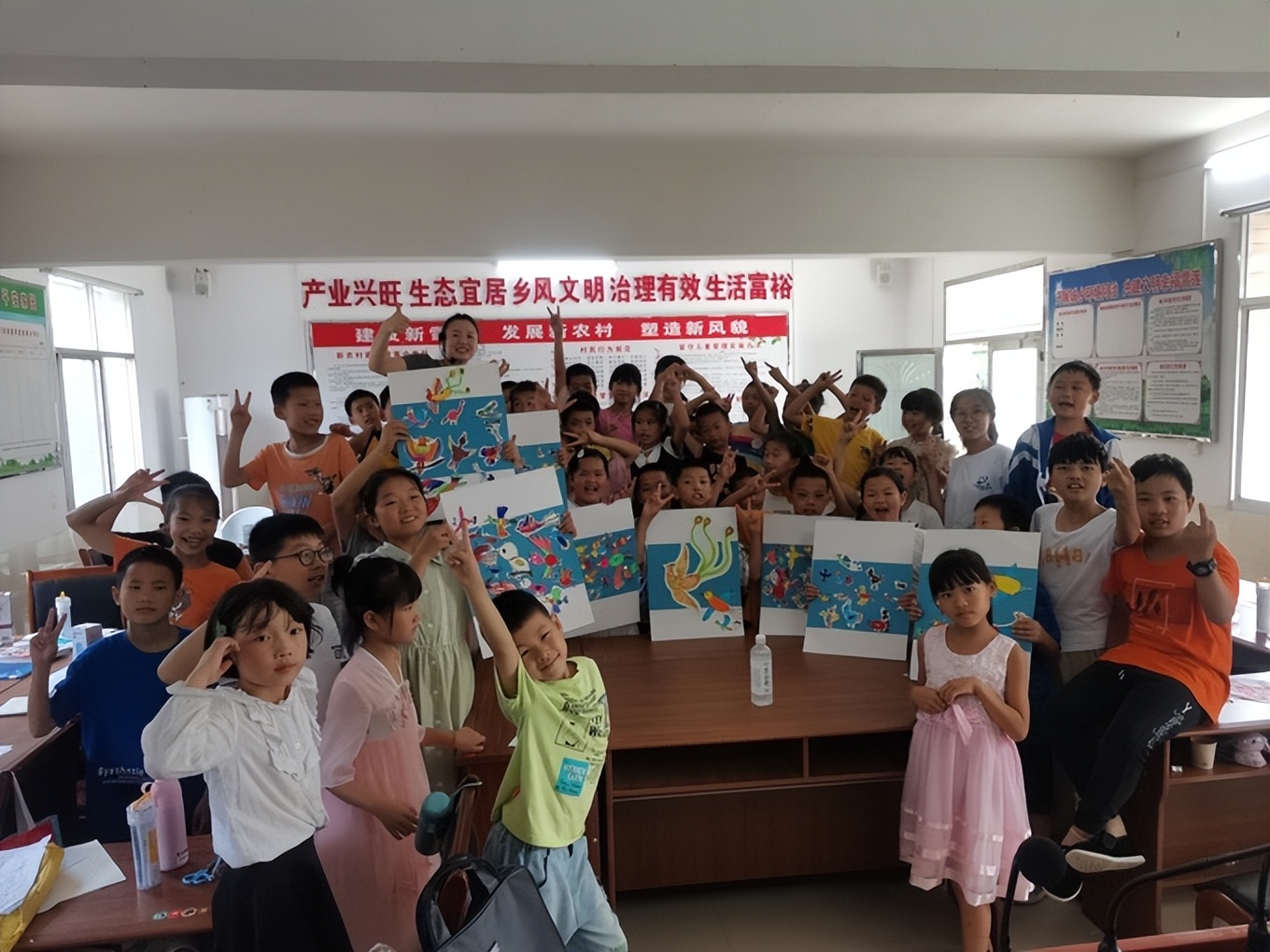 “花种子”乡村美育公益项目上线!让乡村儿童创造美,她有一套“自然魔法”