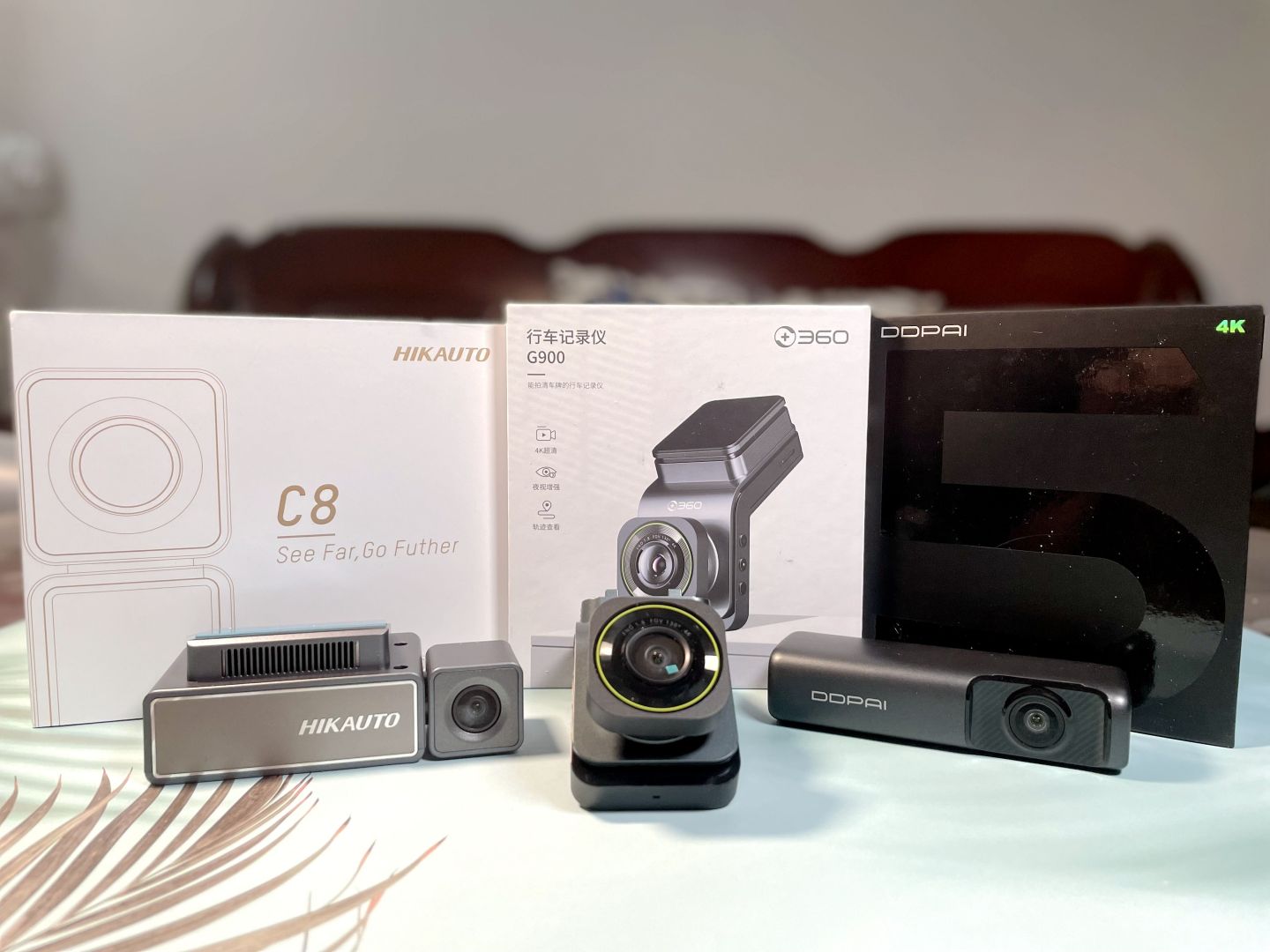 360g900和海康威视c8夜间行车对比,海康威视与360行车记录仪哪个更好