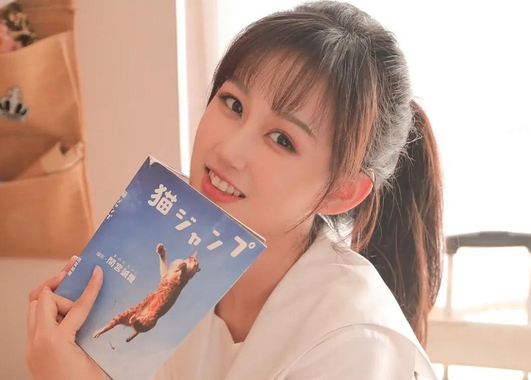 女朋友生气了怎么用红包哄她开心,女生打游戏生气了怎么哄女生开心