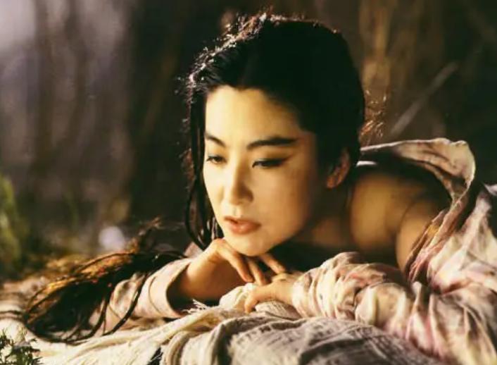 天蝎座女生生气了怎么哄才有效,如何哄好生气的天蝎座女朋友