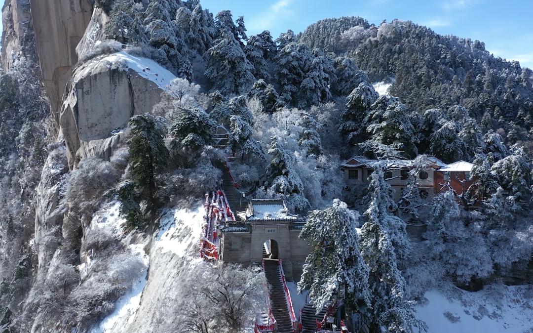冬季的华山旅游攻略,华山冬季旅游攻略图