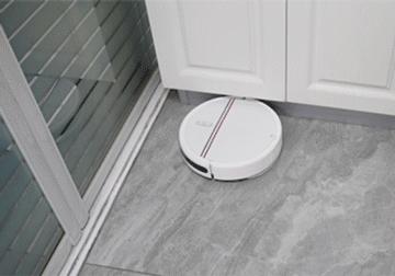 清毛发、除异味，宠物家庭清洁新选择！浦瑞克N8Plus扫地机体验