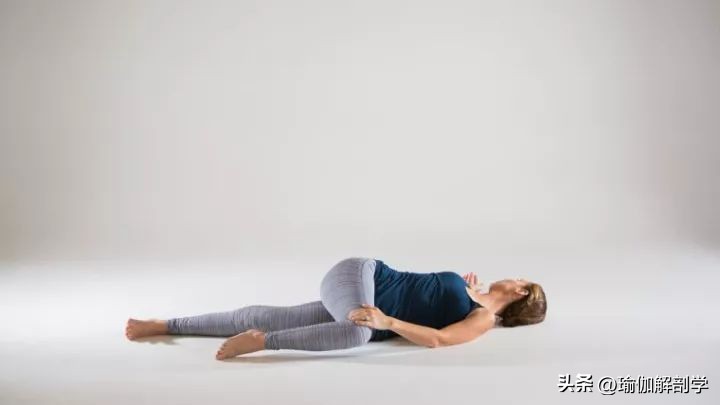 5个小动作学起来瘦腰瘦腿瘦全身,动图示范在家练的瘦腰瘦腿动作