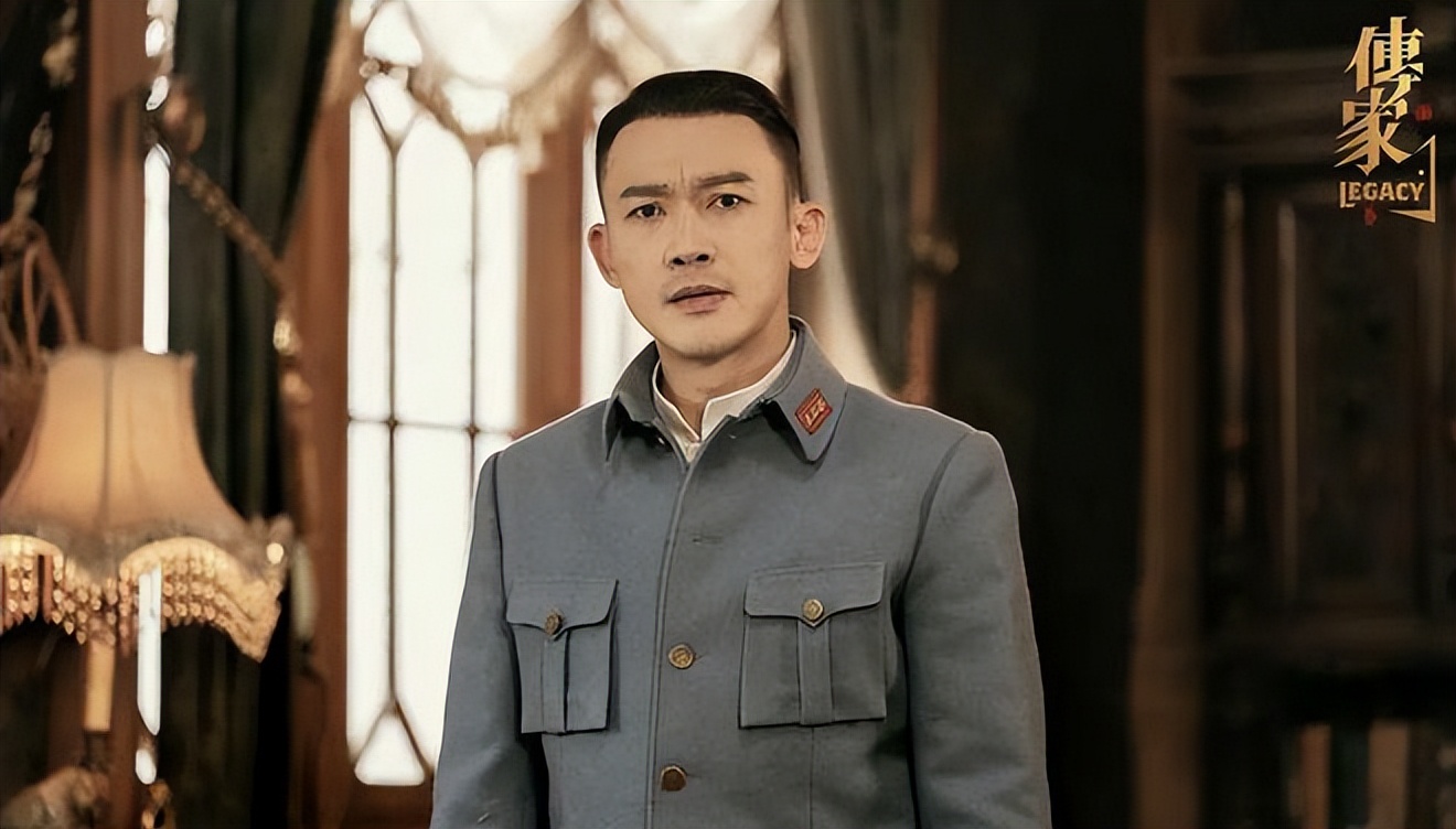 给2022年“进步最大的十位男演员”排个名：靳东第十，王骁第二