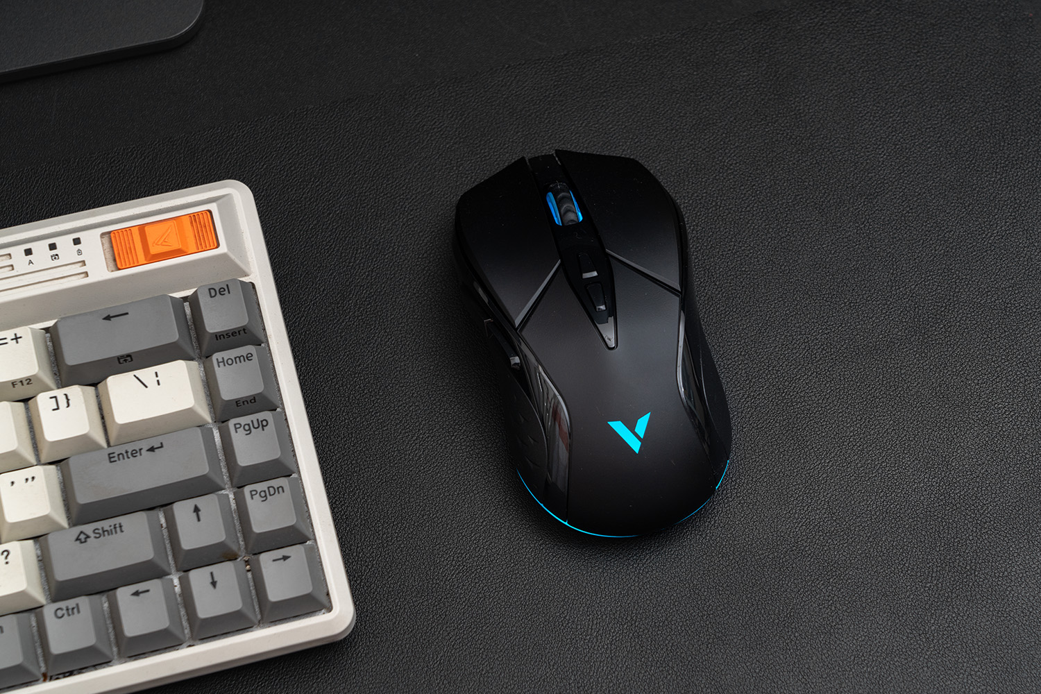 百元以内无线鼠标设计推荐,雷柏vt9prominiv300w