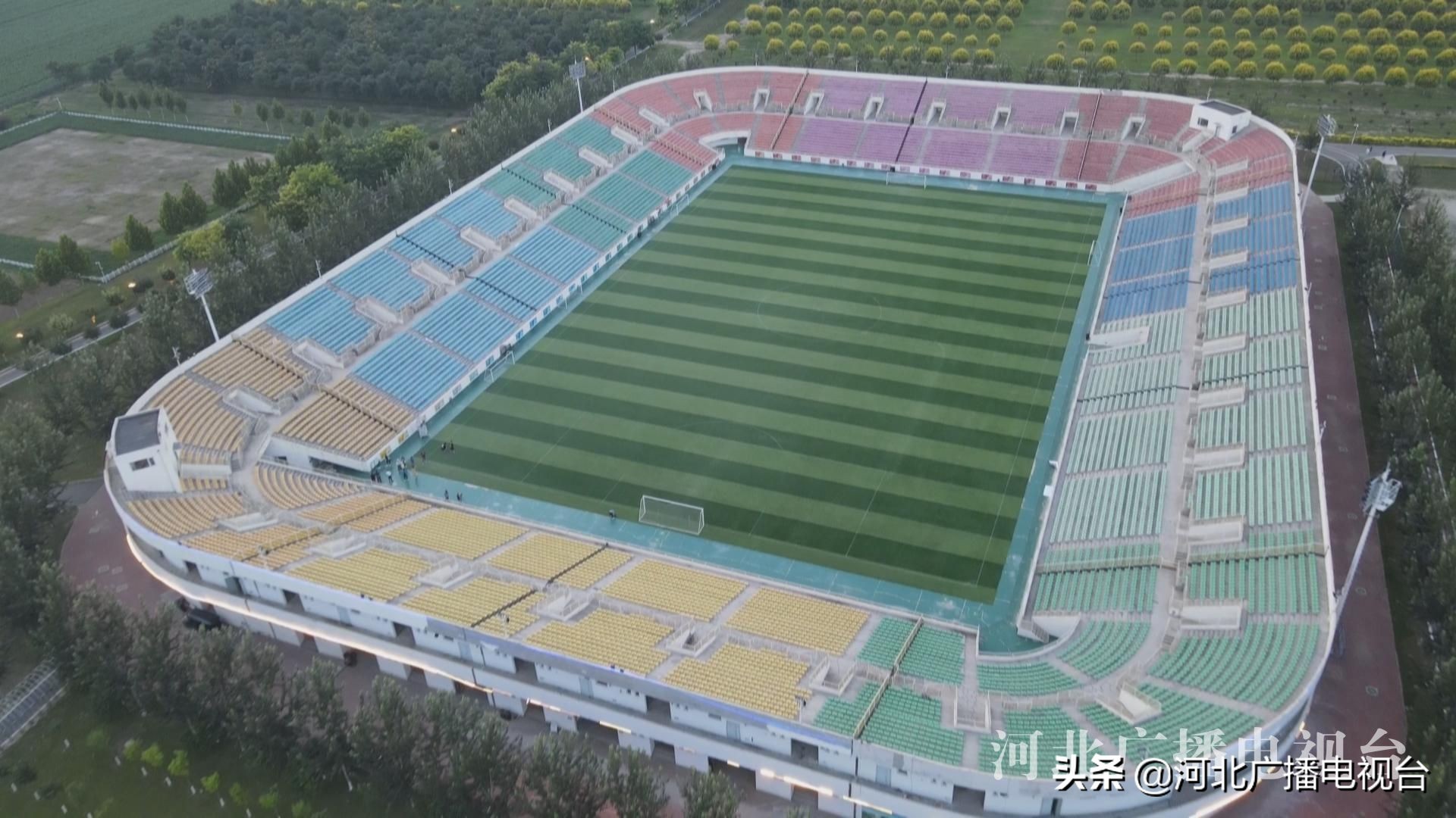 保定体育场建设,今年河北将建900处体育惠民工程