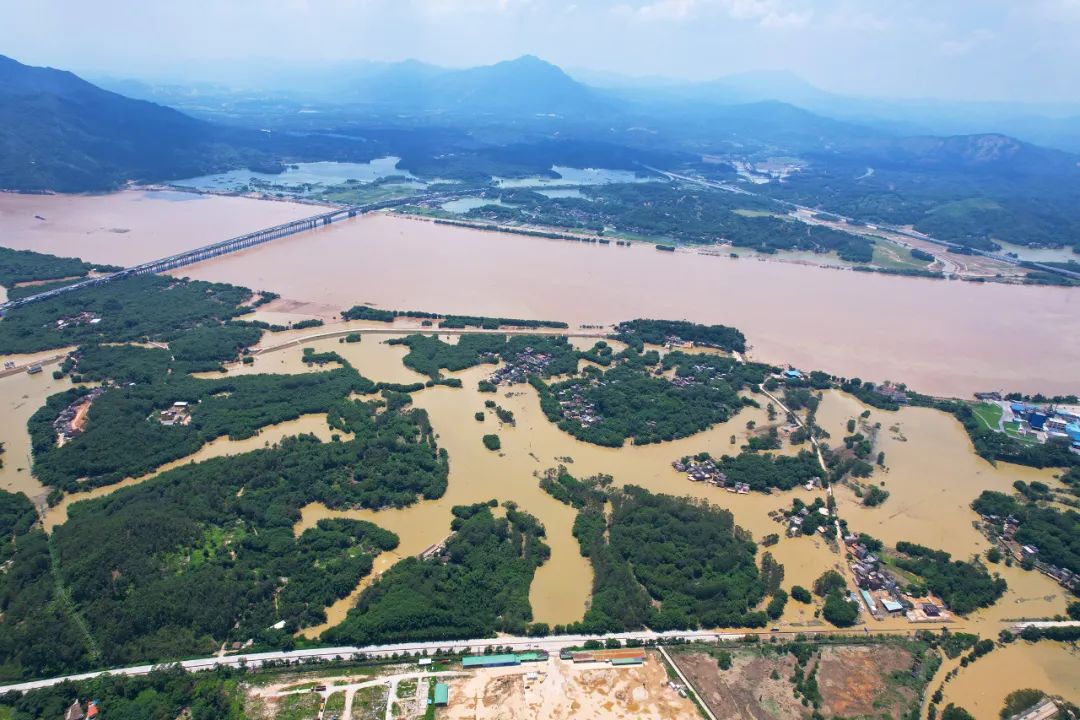 清远市江口洪水视频,清远市洪水最严重的一年