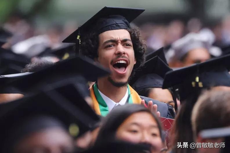 读四年大学自己赚学费,读4年大学能挣多少钱