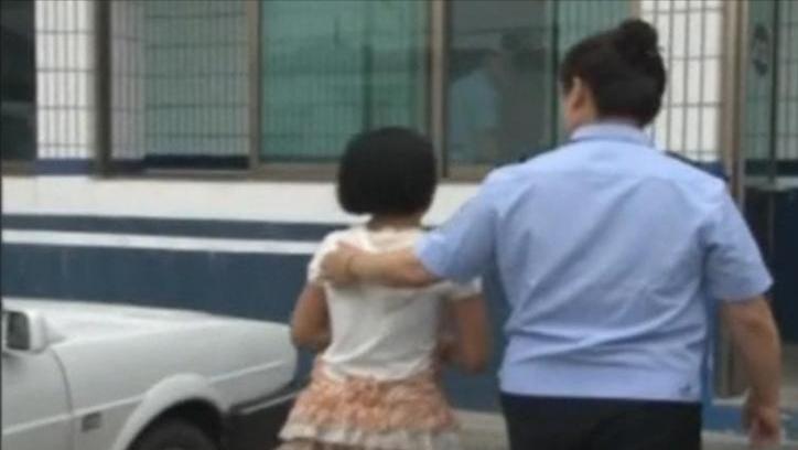 11年前，江苏妇女见一女孩很像她，发现竟是“夭折”12年的女儿