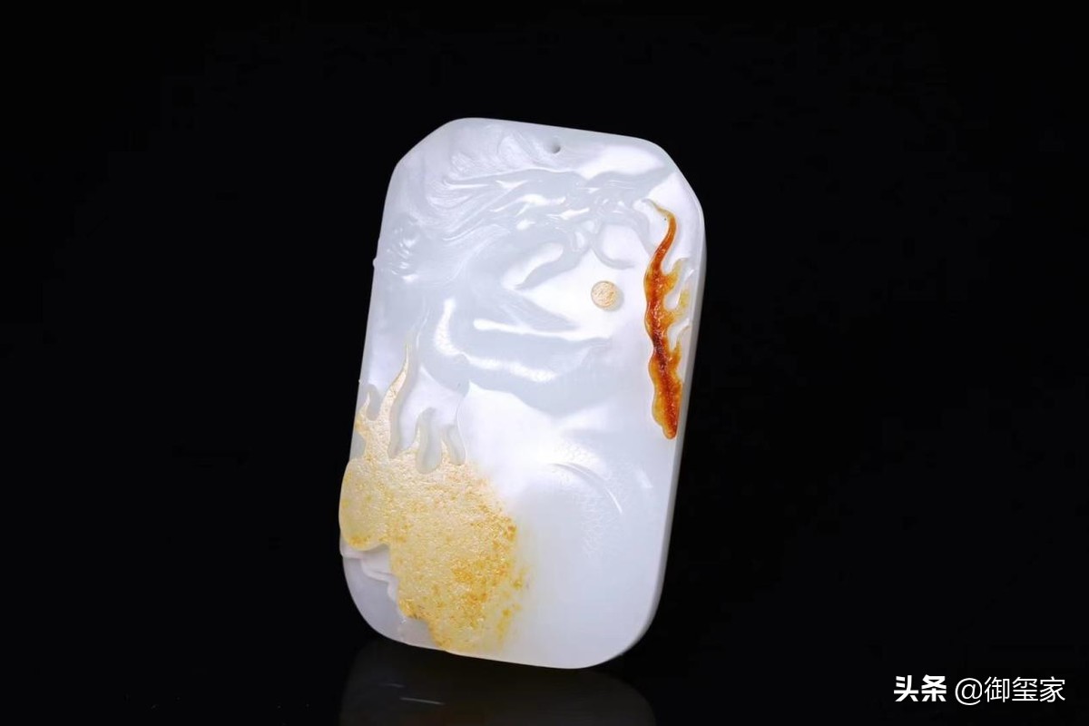 和田玉俄料会越戴越干吗,和田玉俄料戴久了会怎样