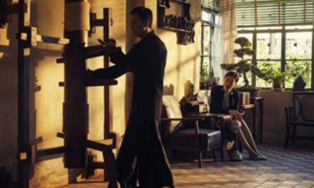 邹兆龙黑客帝国每年能收多少分红,邹兆龙为什么可以收黑客帝国分红