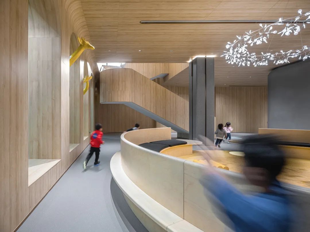 绿野仙踪开启，蒙德斐尔.幼儿园|零壹城市作品