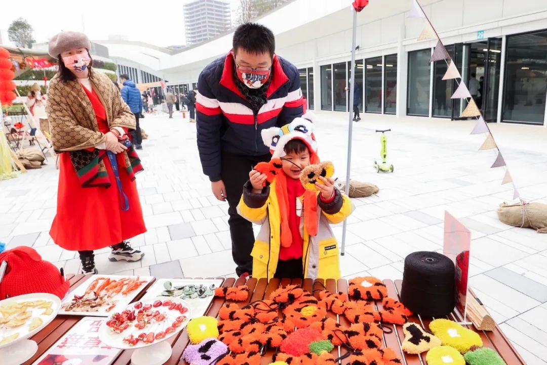 徐家汇体育公园最新进展,上海徐家汇体育公园万体馆