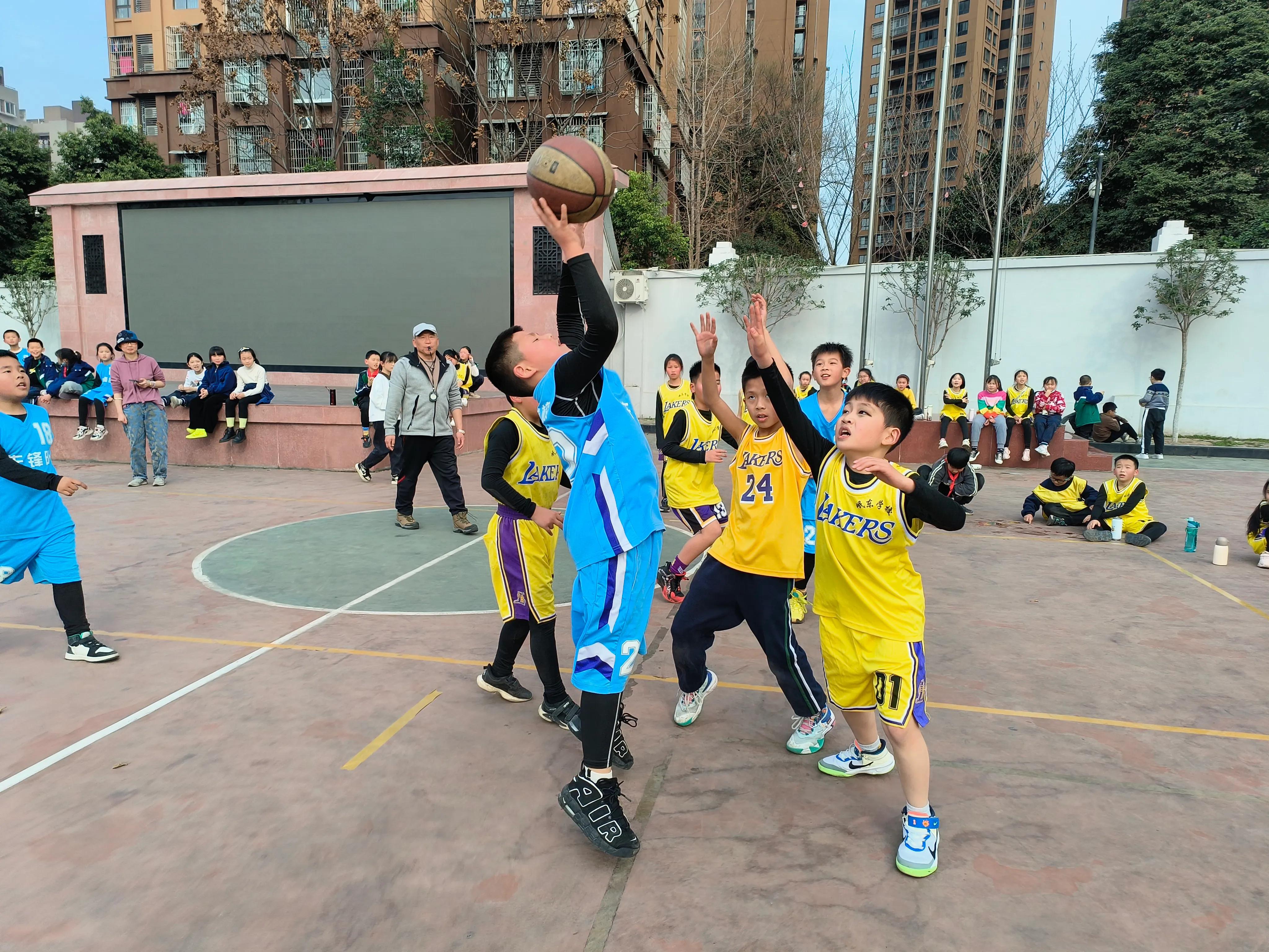 德阳岷江东路逸夫学校运动会,德阳市衡山路学校运动会