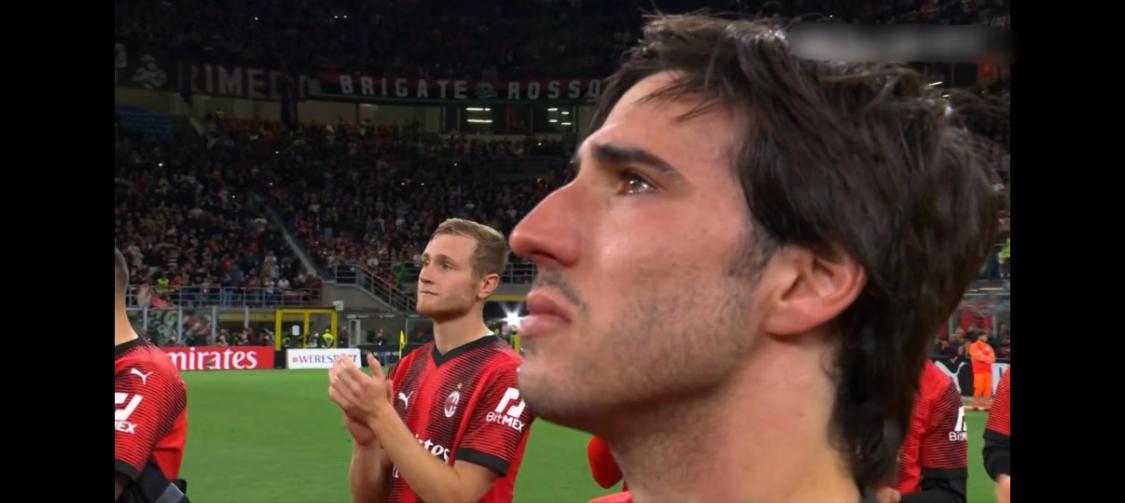 相信眼泪歌曲原唱,相信眼泪歌词