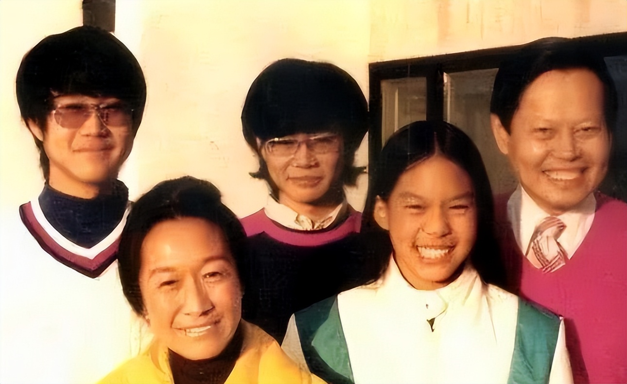 杨振宁百岁之际翁帆披露相处细节,翁帆为何要嫁差54岁的杨振宁