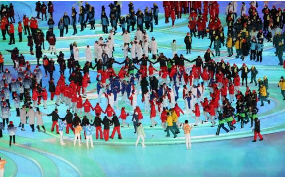 荷兰运动员穿中国队服,荷兰姑娘被中国人震撼