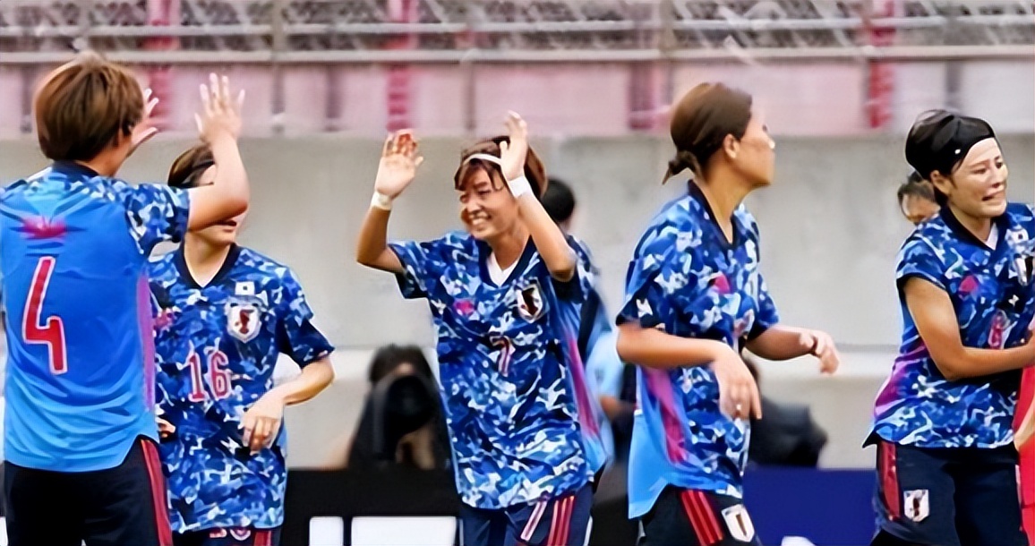 日本女足赛后致敬水庆霞,日本女足将战朝鲜女足
