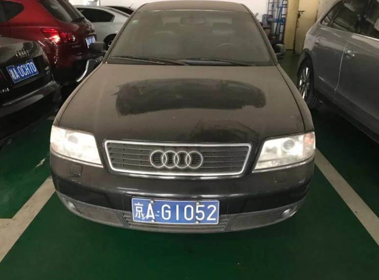 路上遇到这几种车别惹,路上遇到这些车一定要躲开