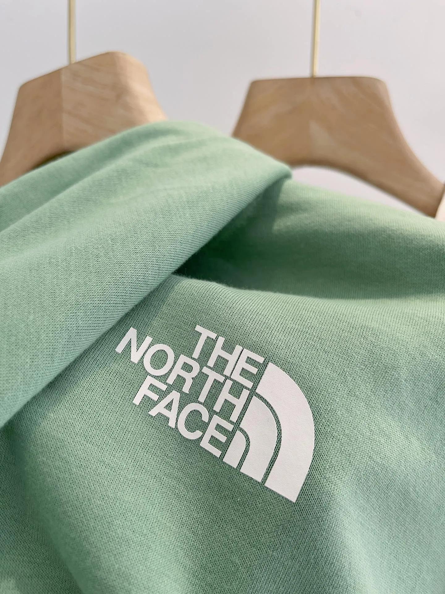 韩国新款连帽卫衣图片,韩国潮牌连帽卫衣