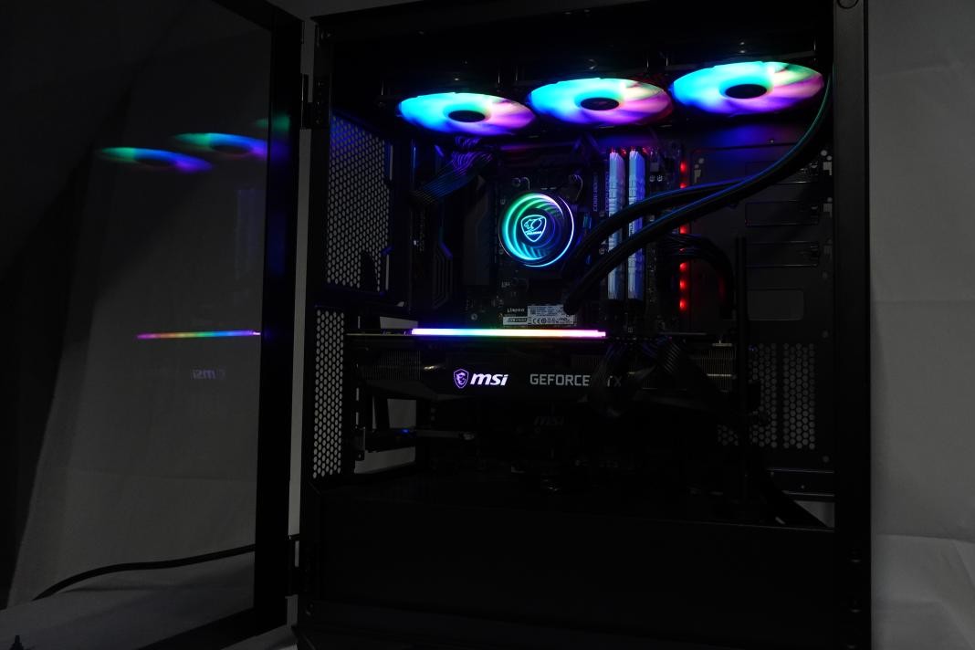 amdr5水冷,颜值高散热好的matx机箱