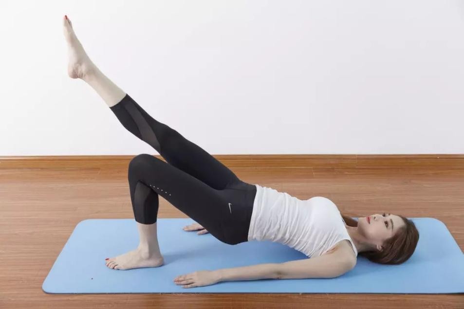 治疗强直性脊柱炎必须按体质治吗,针对强直性脊柱炎最好的锻炼方法