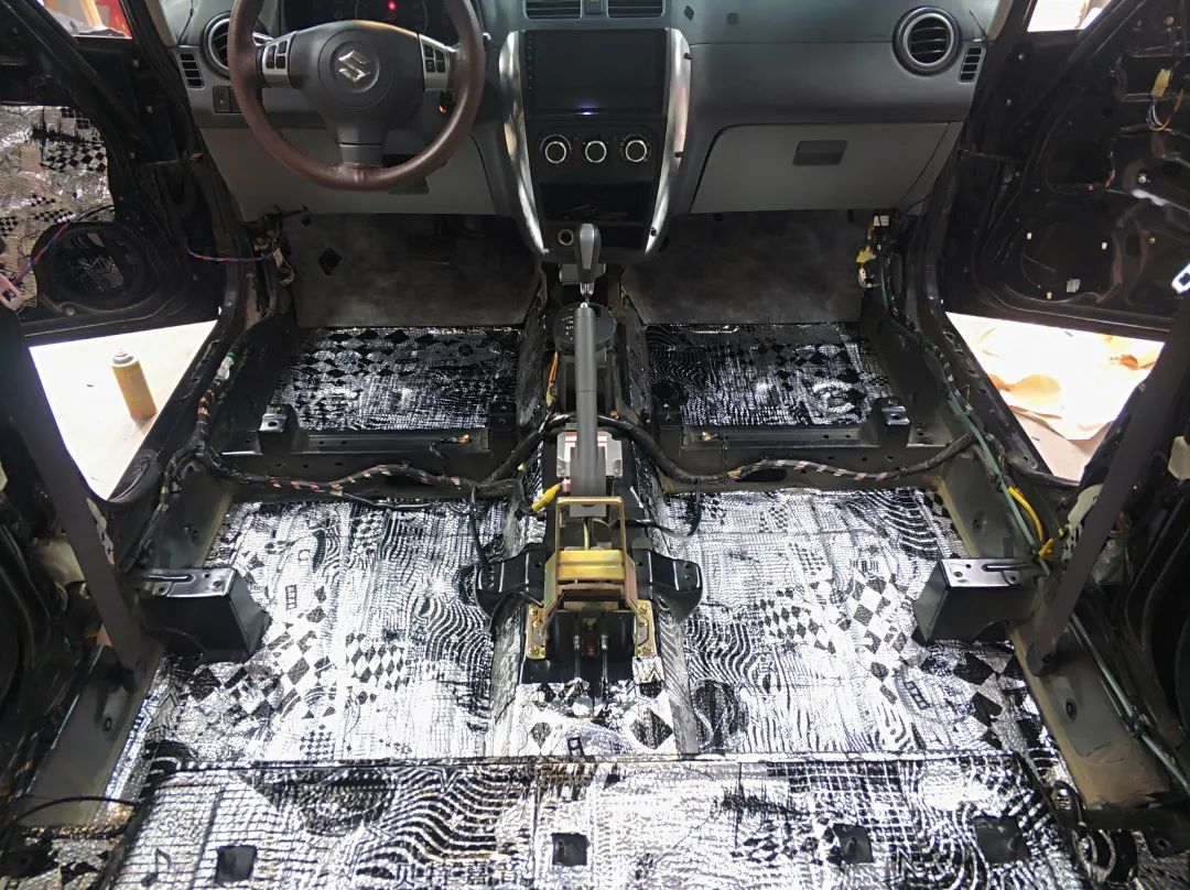 铃木天语隔音改装效果,铃木维特拉无损改装音响