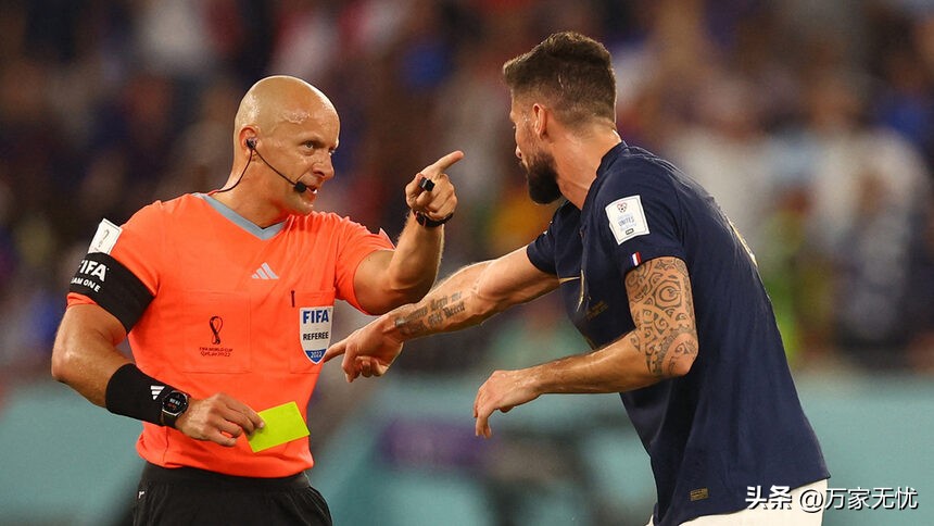 世界足坛红牌罚下场最多的人,遭红牌球员能参加决赛和半决赛吗