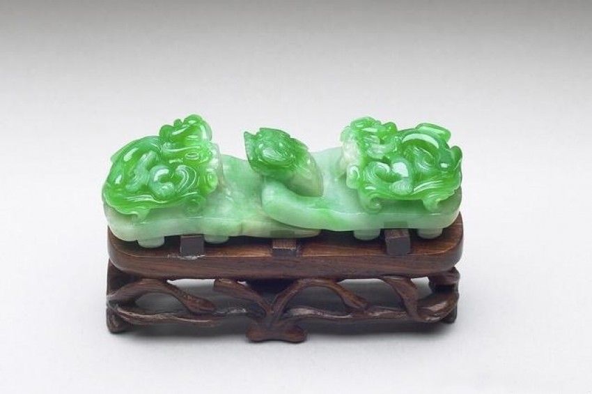 陕西历史博物馆馆藏石峁古城玉器,苏州博物馆馆藏老玉器