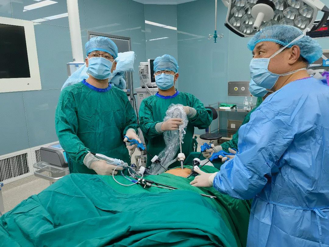 基层医院开展腹腔镜肝切除术,南京鼓楼医院腹腔镜手术流程