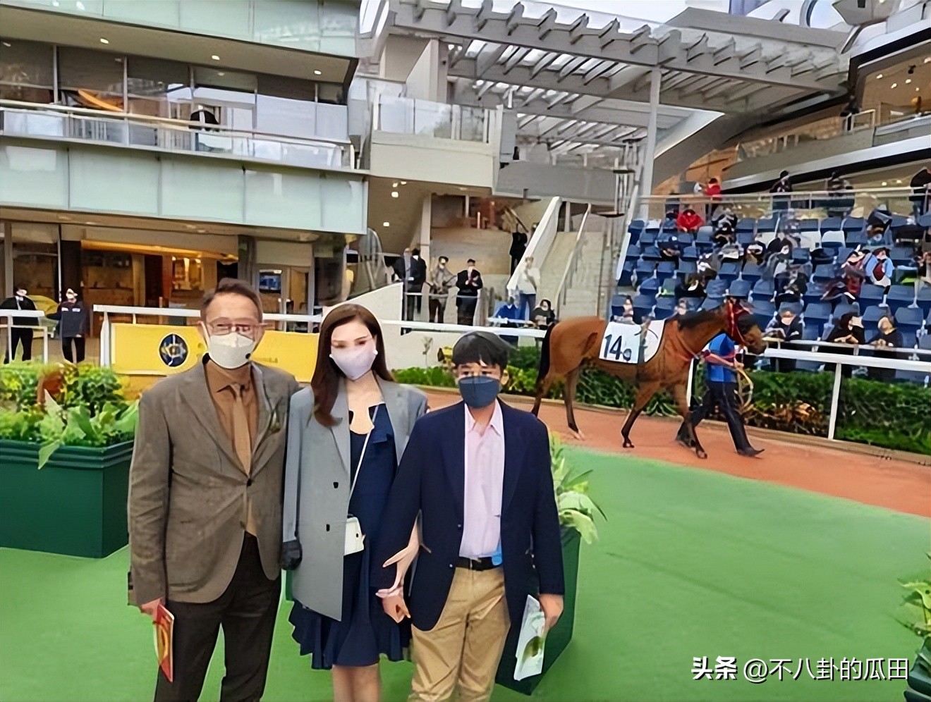 港台“女星*击狙**手”富豪​现状：坐轮椅，至今未婚，72岁还想追4胎