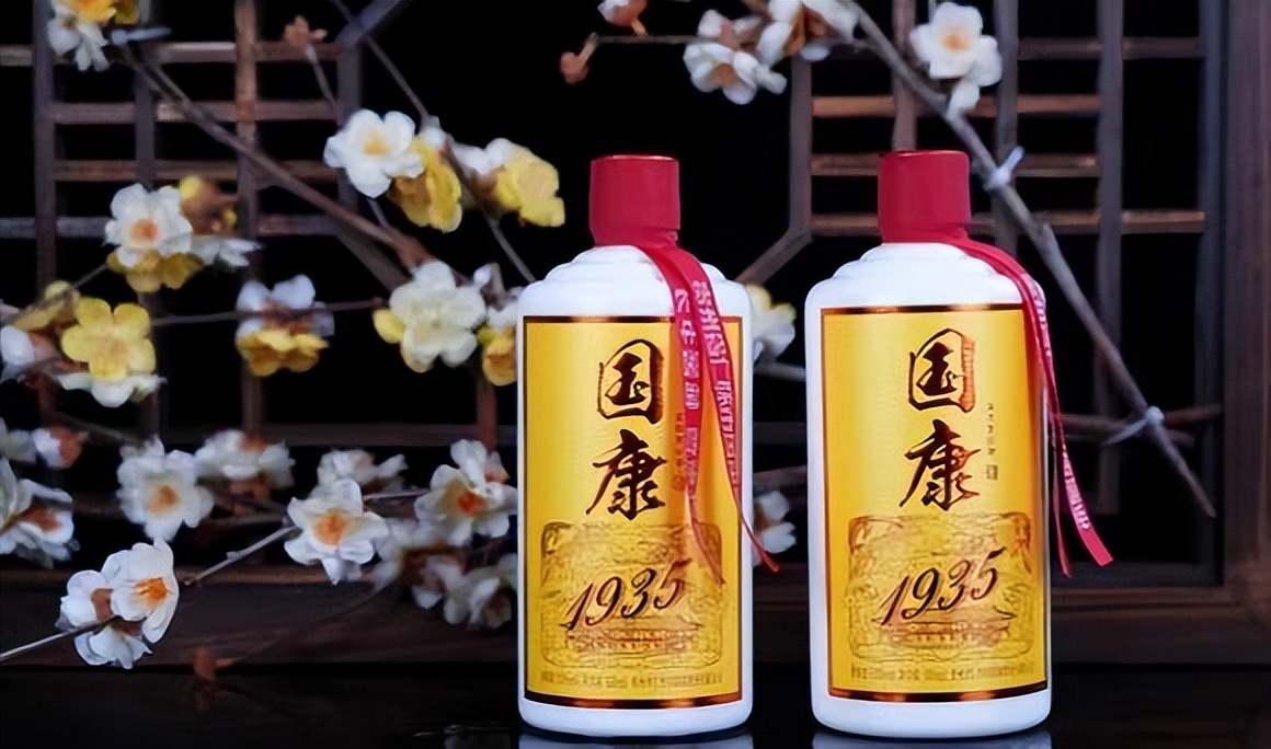 喝完感觉火烧喉咙的酒是假酒吗,酒烧喉咙是好酒吗