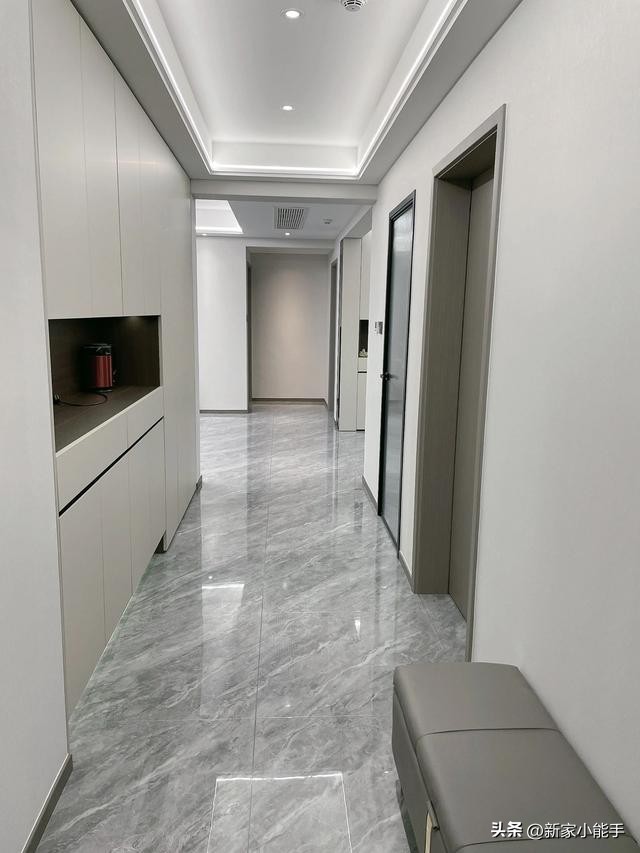 装修什么灰色好看又实用,灰色最耐脏装修效果图