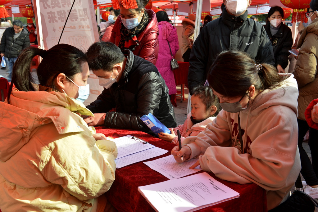 工会就业扶贫招聘会,工会送岗招聘活动方案