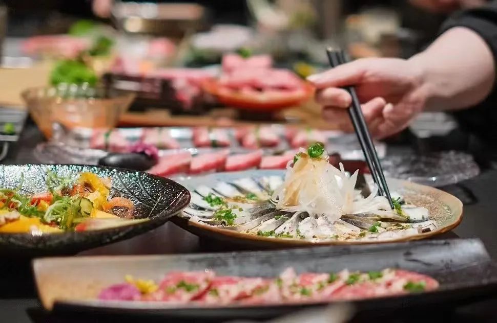 2022年度白酒十大关键词,2020年中国零售增长率