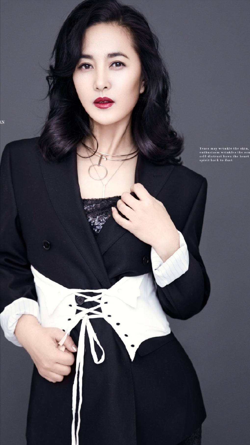 王菁华几岁,明星王菁华年龄