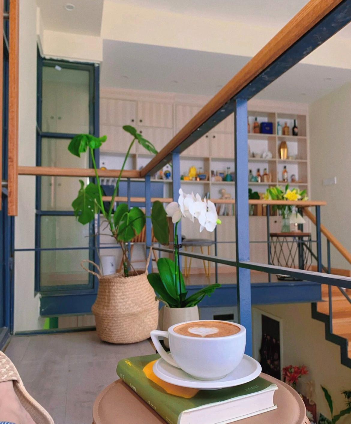 95后的男人独居生活,95后男生房子