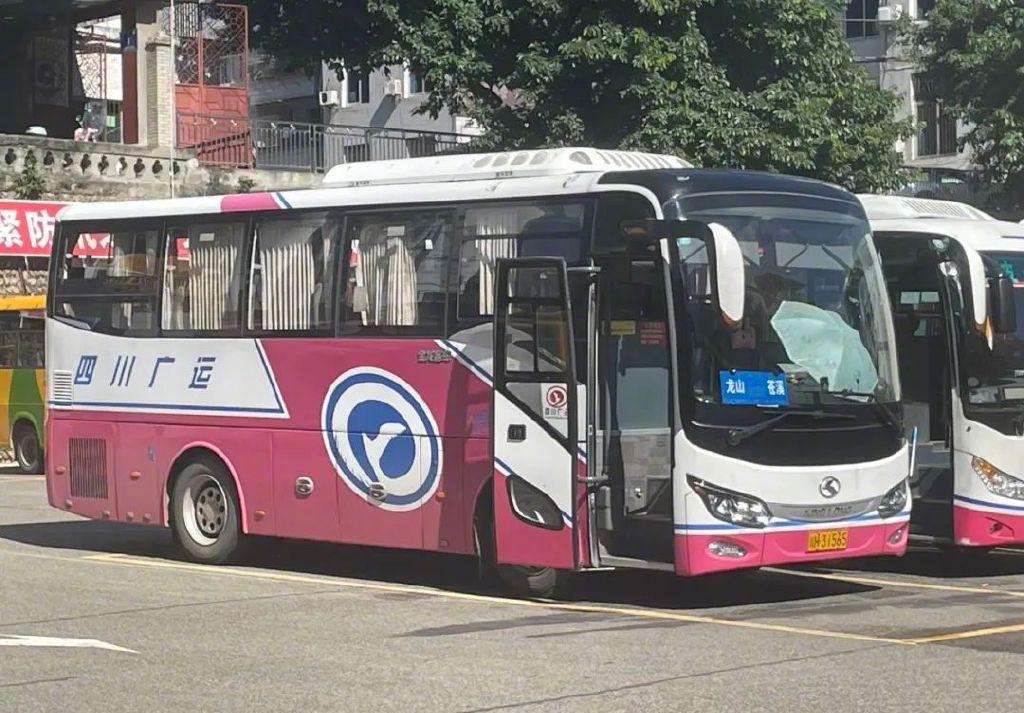 小县城的客运站,小县城里开驿站赚钱吗