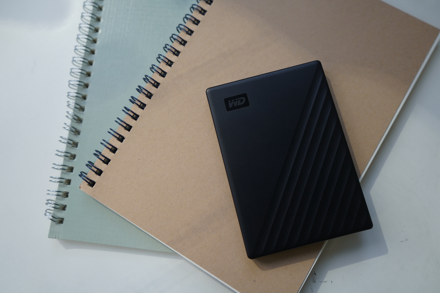 西部数据2t移动硬盘实际容量,西部数据移动硬盘各系列区别