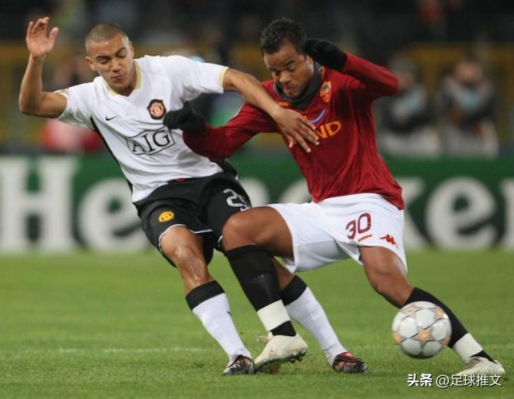 丹尼辛普森足球,丹尼辛普森