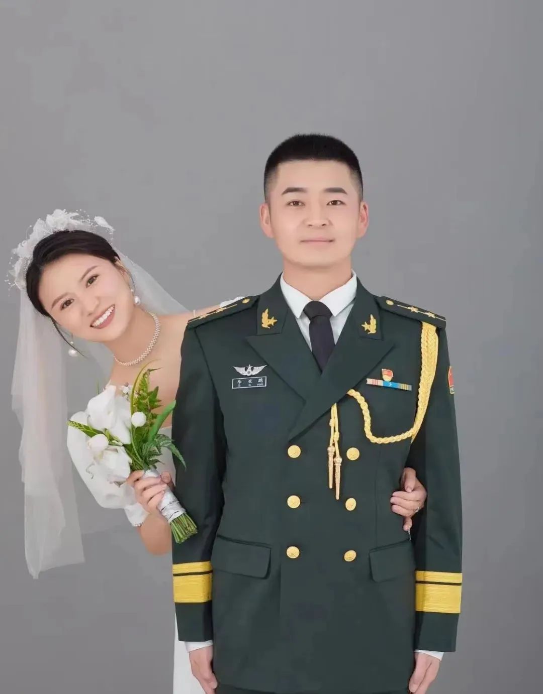 12对战友结婚照，听说看完就脱单……