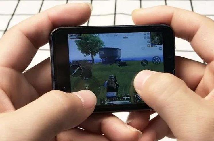 低价低配的手机值得买吗,有哪些配置低价格高的手机