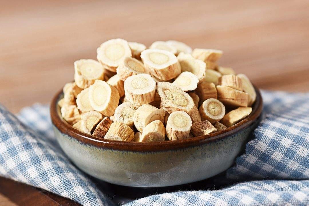 女性肾虚可以喝补血口服液吗,女性肾虚能喝玛卡吗