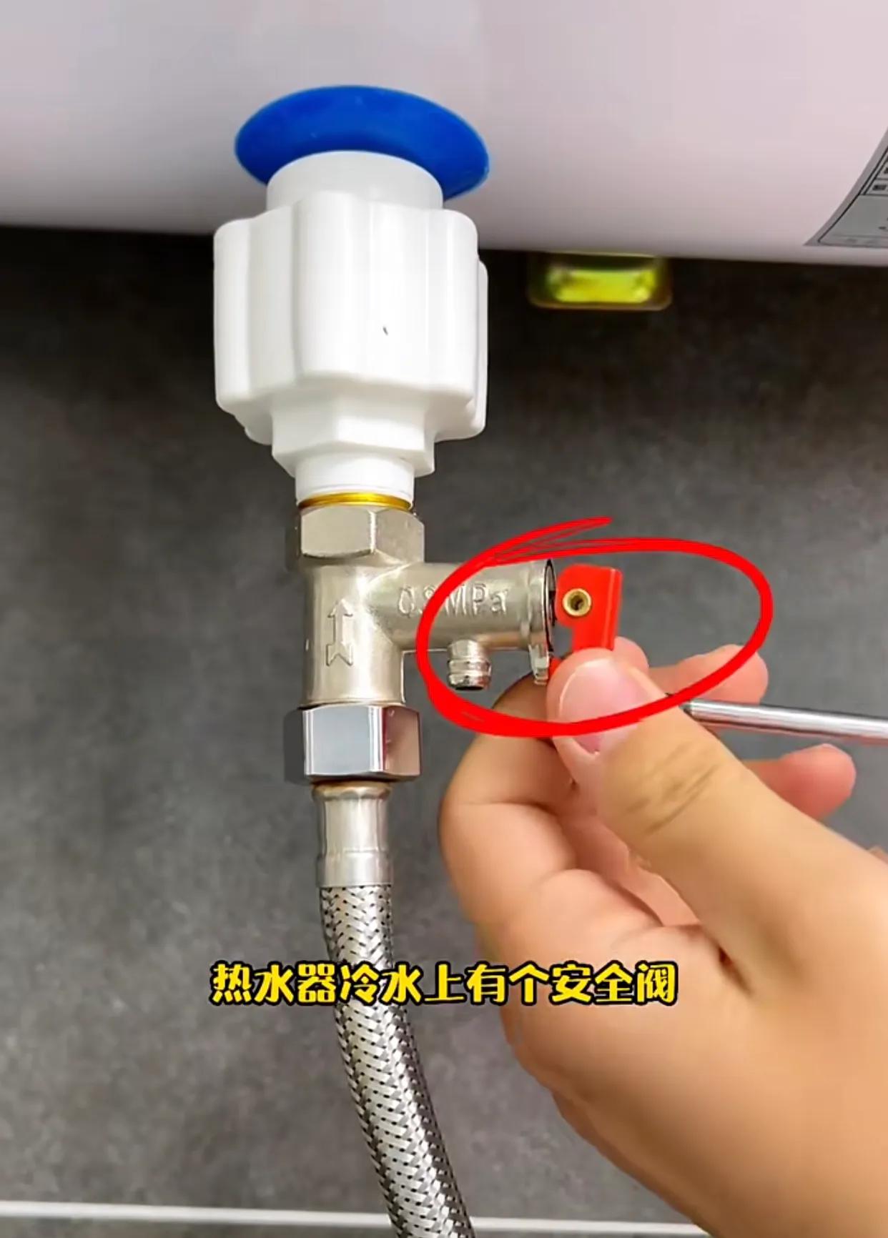 电热水器跟燃气热水器哪个便宜,电热水器和燃气热水器哪个便宜