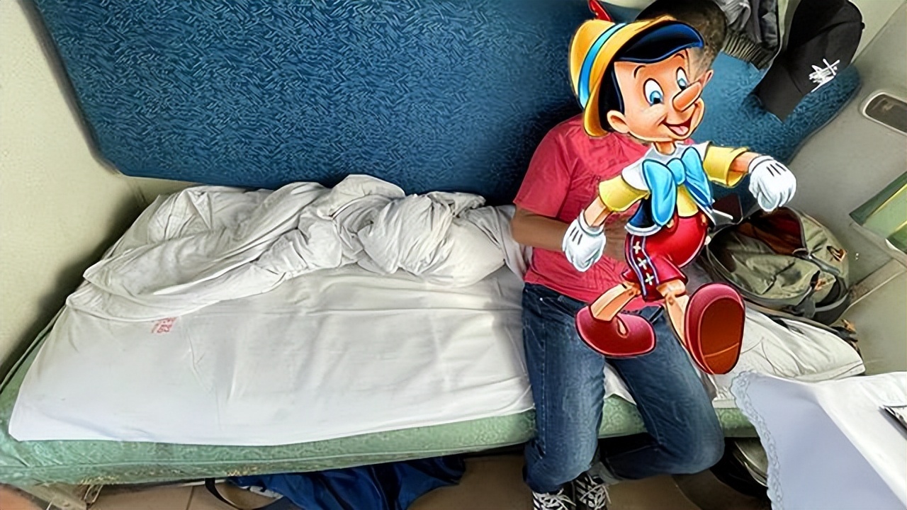 高级软卧怎么买票可以住一个包厢,长途软卧攻略