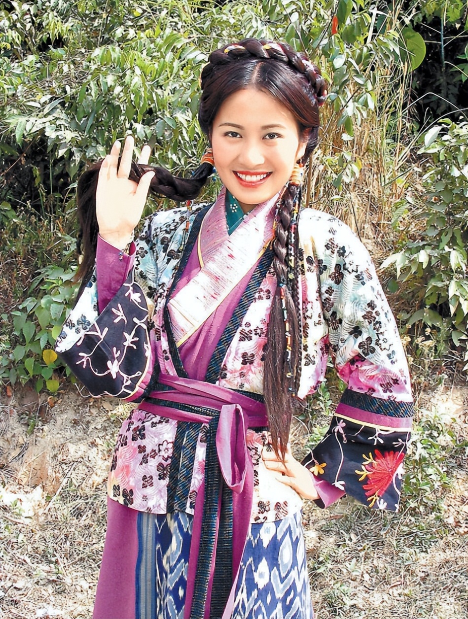 叶璇穿背心直播,叶璇直播穿背心