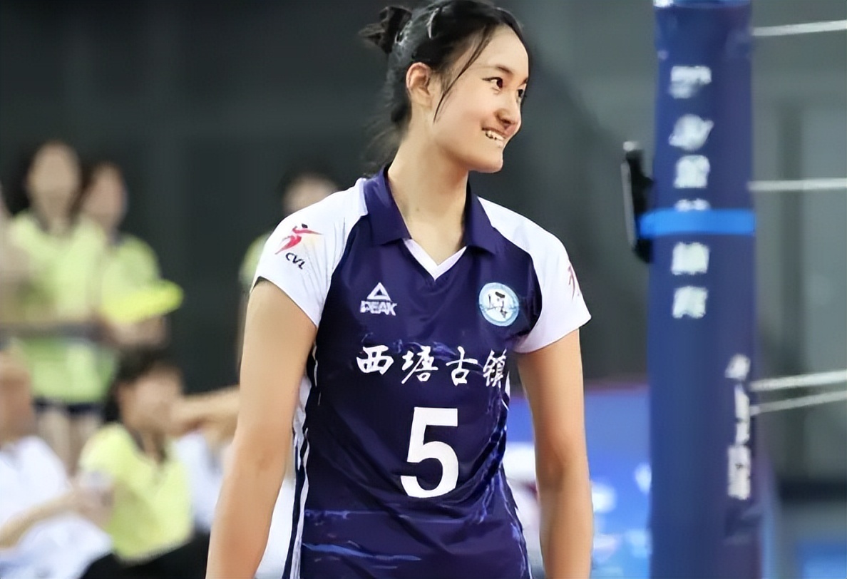 国少女排12人名单！王音迪陈曦悦范泊宁出战亚少赛，只带2名副攻