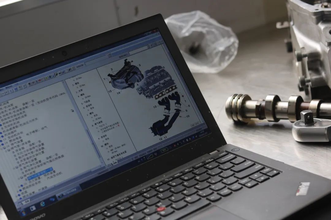 大众100万左右的车辉腾,重庆二手辉腾全面翻新修复