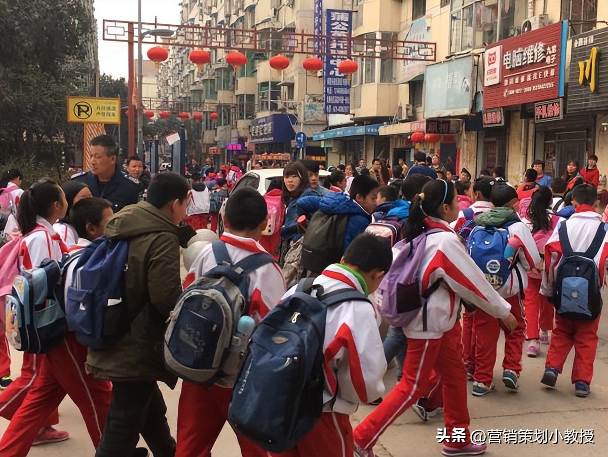 实体店吸引顾客的7大实用方法,实体店月入百万的秘诀